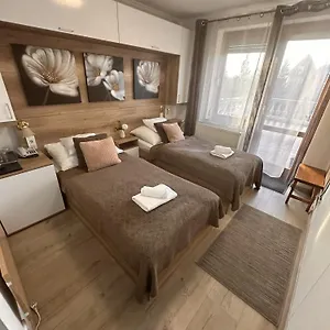 le-rose-hotel.inbudapesthotels.com/