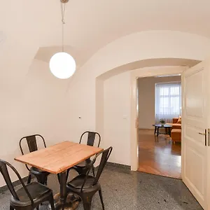 Appartement U Kapra, Prague